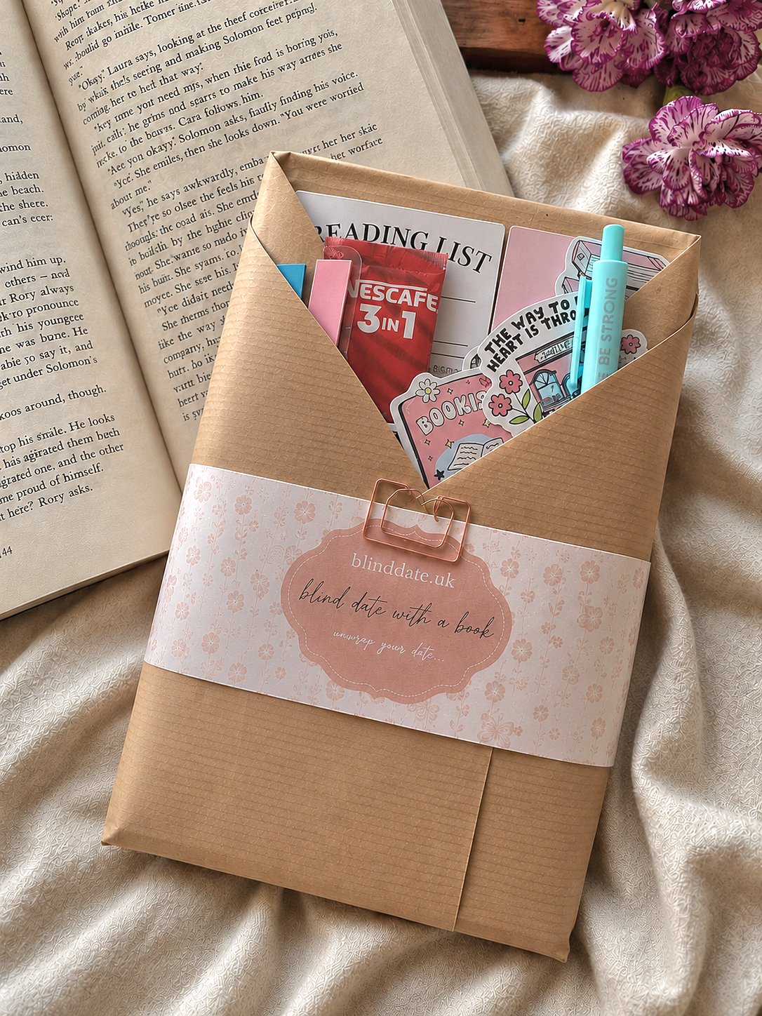 Romance Blind Date with a Book - For Cosy Book Lovers