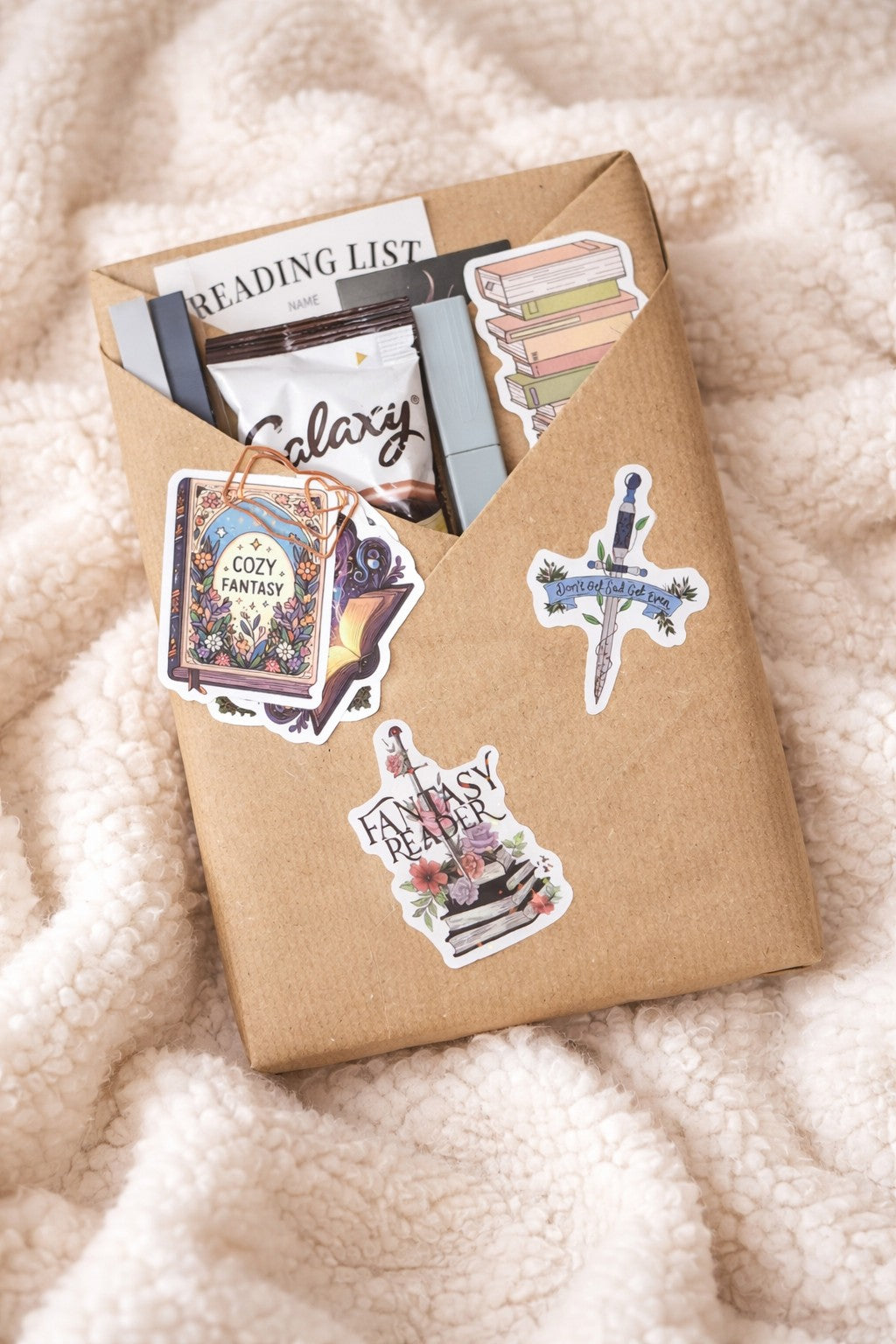 Fantasy Blind Date With a Book ✨